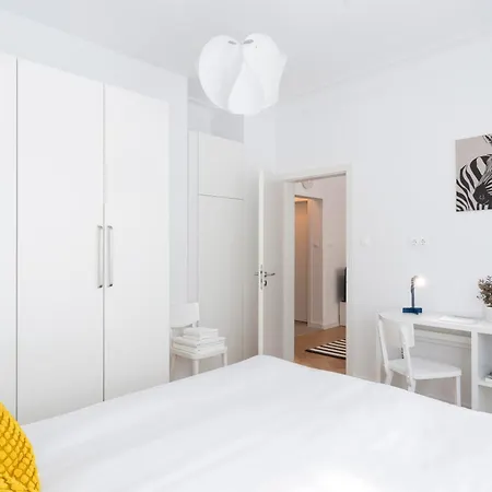 Apartament Starflat Gorgeous Next To Ndk