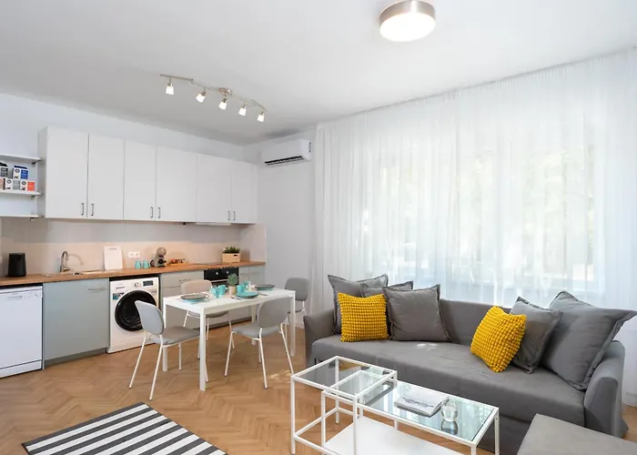 Starflat Gorgeous Next To Ndk *