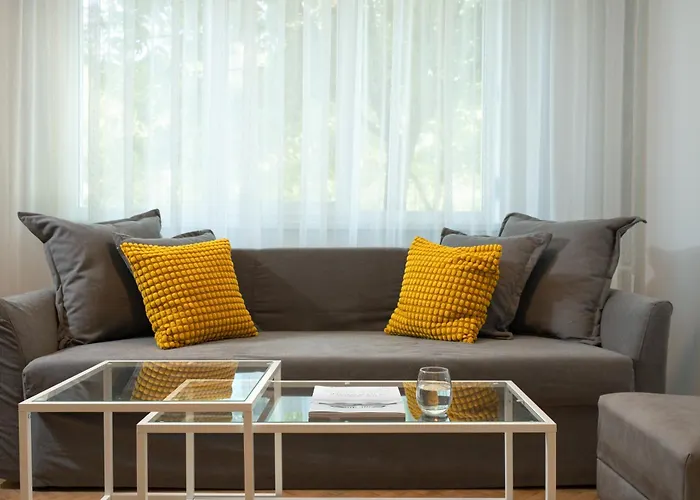 Starflat Gorgeous Next To Ndk アパート